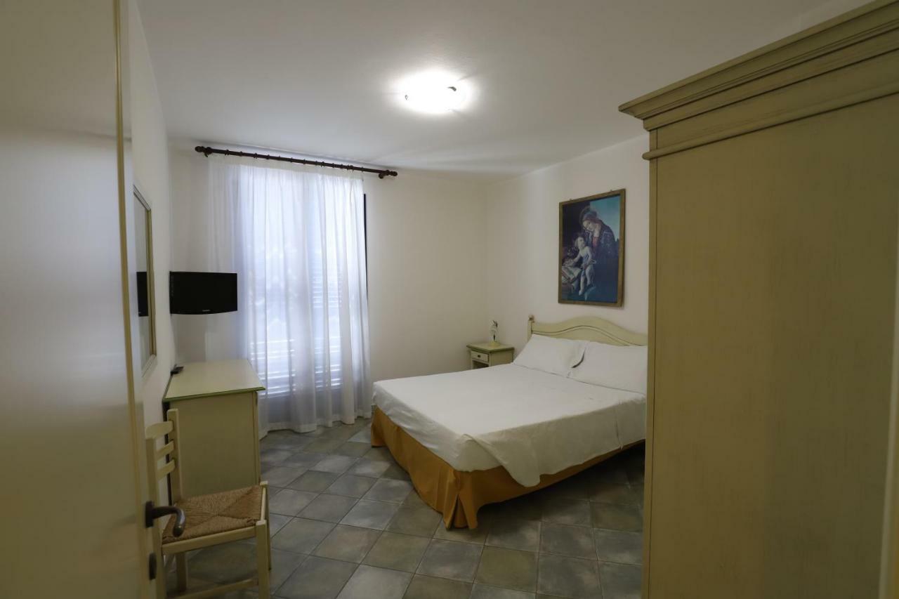 Hotel Celeste マルツァメミ エクステリア 写真